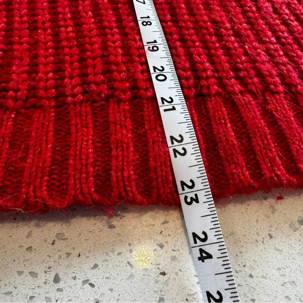 American Eagle True Red Shaker Knit Chunky Crewneck Sweater Size Large